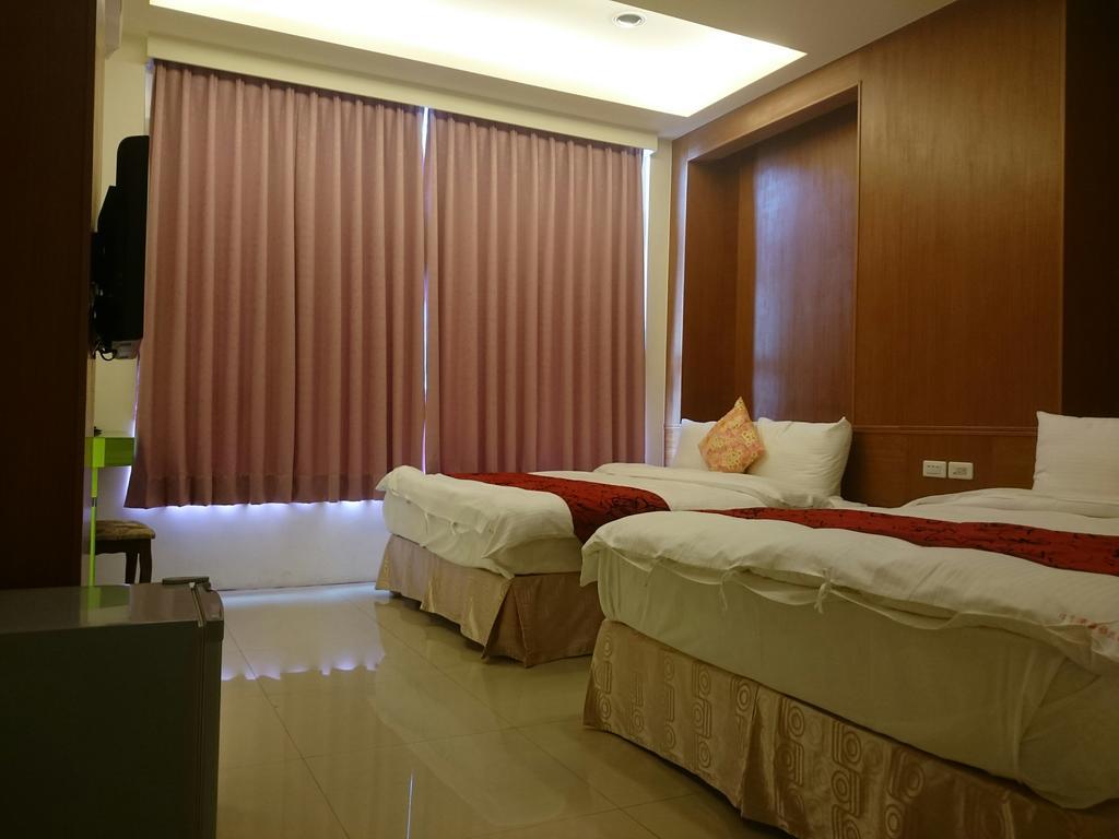 Sun Moon Lake Crystal B&B Nantou Bagian luar foto
