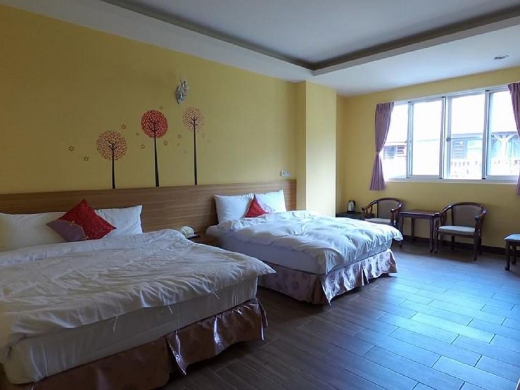 Sun Moon Lake Crystal B&B Nantou Bagian luar foto