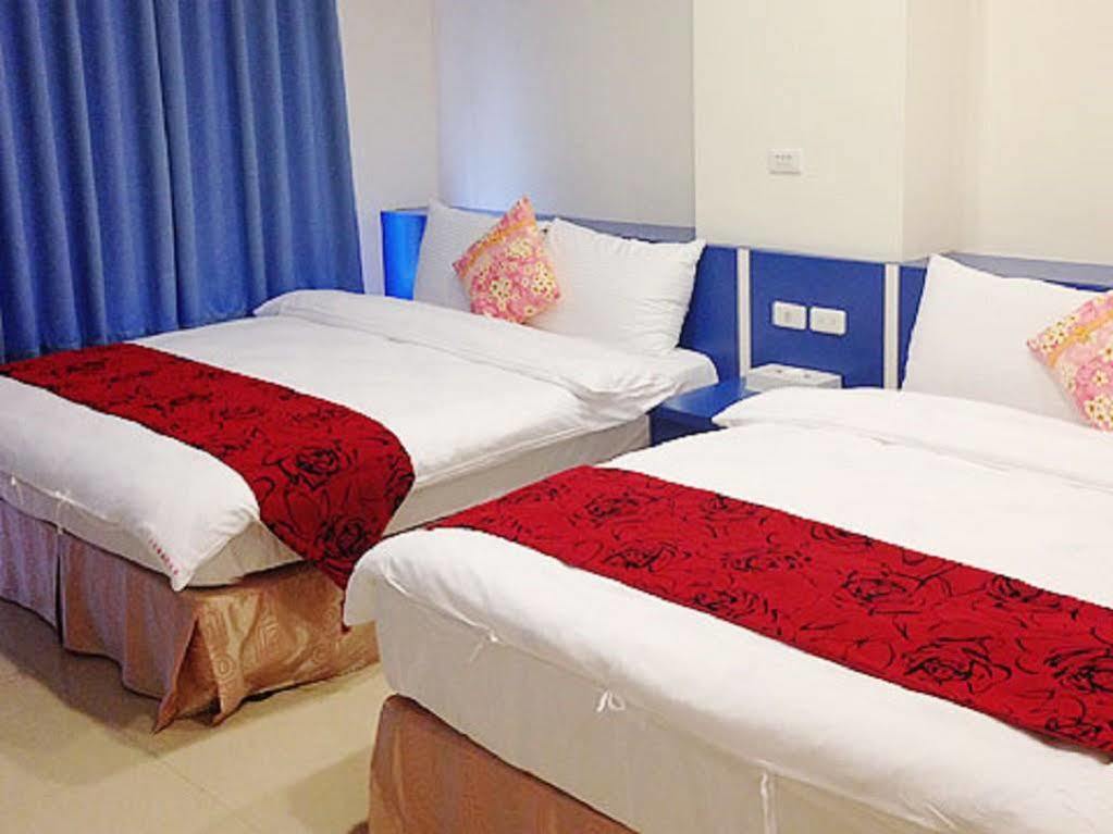 Sun Moon Lake Crystal B&B Nantou Bagian luar foto